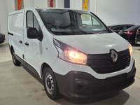 Вид спереди справа