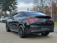 Вид сзади слева