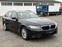 Вид спереди справа