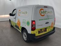 Widok z tyłu po stronie lewej