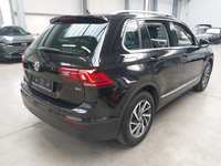 Widok z tyłu po stronie prawej