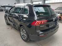 Widok z tyłu po stronie lewej