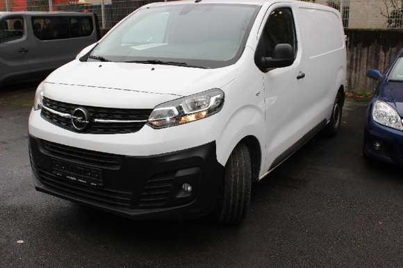 Vaizdas iš priekio kairės