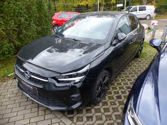 Vaizdas iš priekio kairės