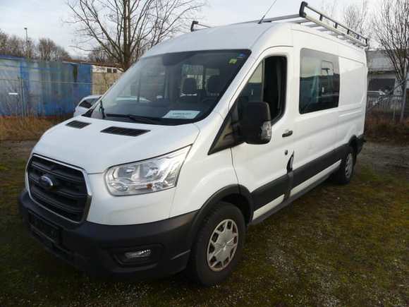 Vaizdas iš priekio kairės