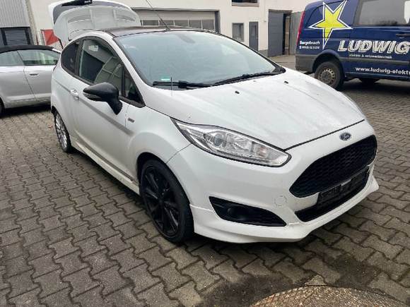 Vaizdas iš priekio kairės