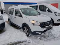 Pogled od napred  desno