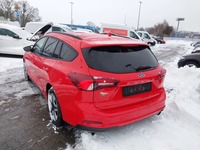 Pogled od pozadi levo