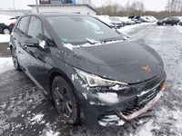 Pogled od napred  desno