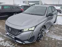 Pogled od napred levo