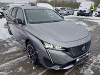 Pogled od napred  desno