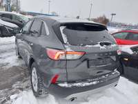 Pogled od pozadi levo