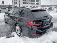 Pogled od pozadi levo