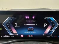 Pohľad na združený prístroj na palubnej doske