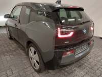 Pogled od pozadi levo