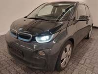 Pogled od napred levo