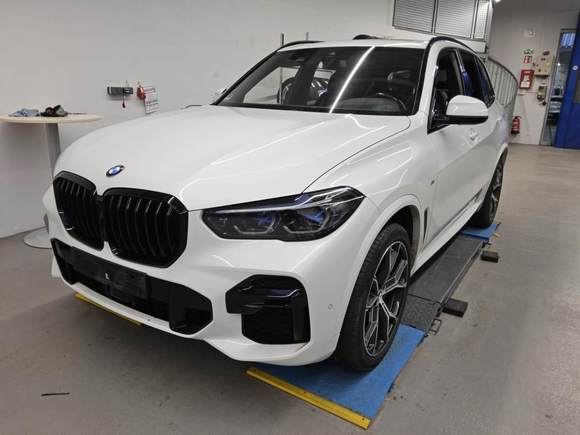 Náhľad spredu zľava