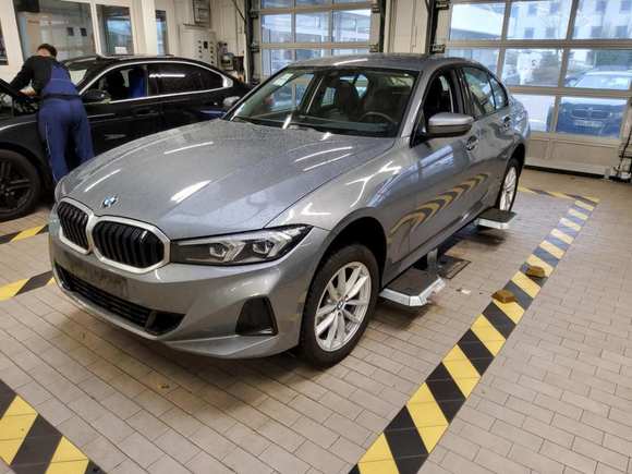 Náhľad spredu zľava