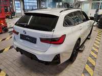 Náhľad zozadu sprava