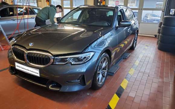 Vista anteriore sinistra