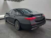 Widok z tyłu po stronie lewej