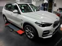 Вид спереди справа