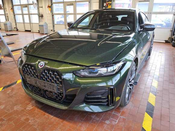 Vista anteriore sinistra