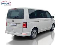 Pogled od pozadi desno