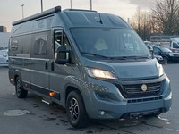 Vaizdas iš priekio dešinės