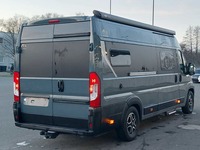 Vaizdas iš galo dešinės