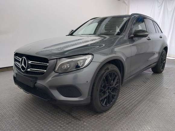 Vaizdas iš priekio kairės