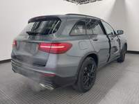 Vaizdas iš galo dešinės