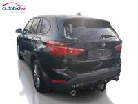 Vaizdas iš galo kairės