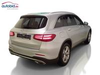 Widok z tyłu po stronie prawej