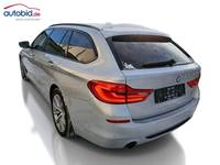 Vaizdas iš galo kairės