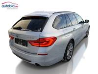 Vaizdas iš galo dešinės