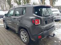 Pogled od pozadi levo