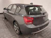 Vaade tagant vasakult