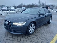 Pogled od napred levo