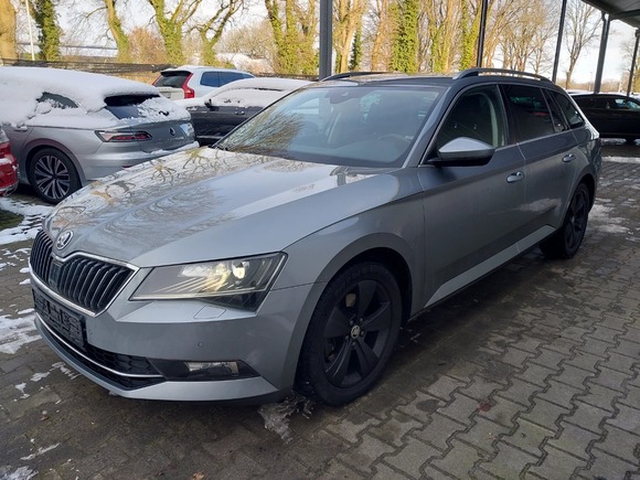 Náhled zpředu zleva