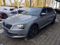 Pogled od napred levo