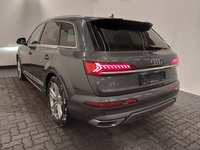 Pogled od pozadi levo