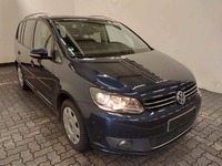 Pogled desno spredaj