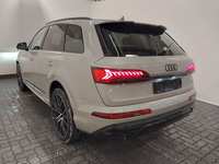 Pogled od pozadi levo