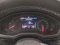 Pogled na kombinovani instrument