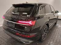 Pogled od pozadi desno