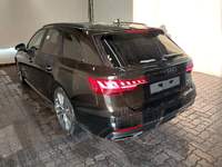 Pogled od pozadi levo