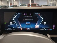 Pohľad na združený prístroj na palubnej doske