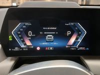 Pohľad na združený prístroj na palubnej doske