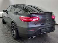 Pogled od pozadi levo